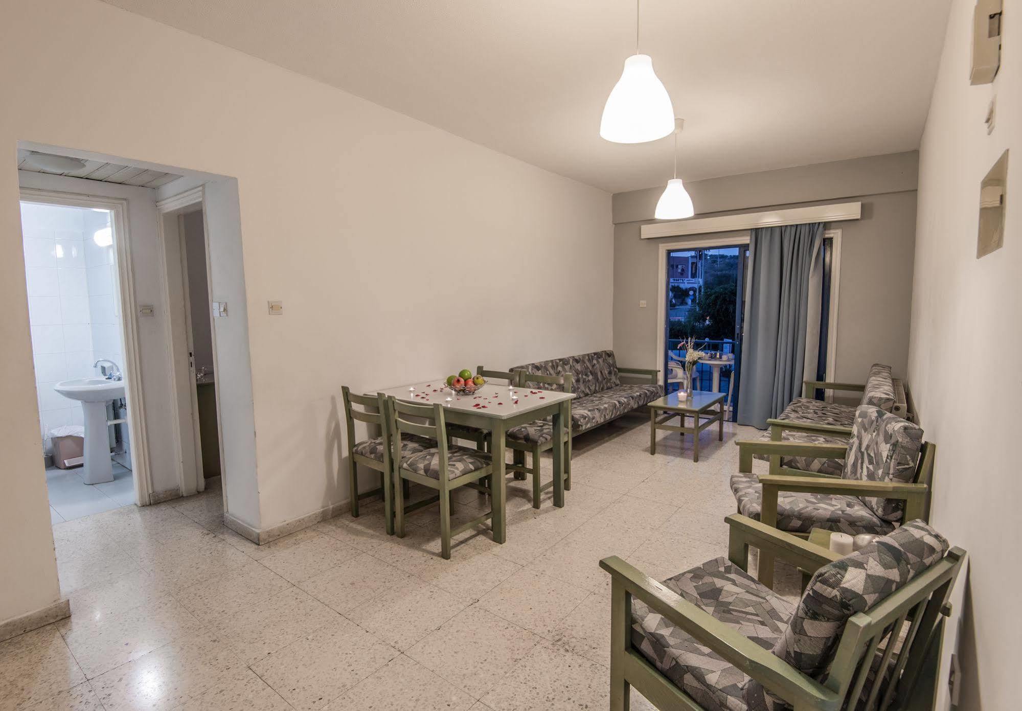 Cordelia Hotel Apartments Айя Напа Екстериор снимка