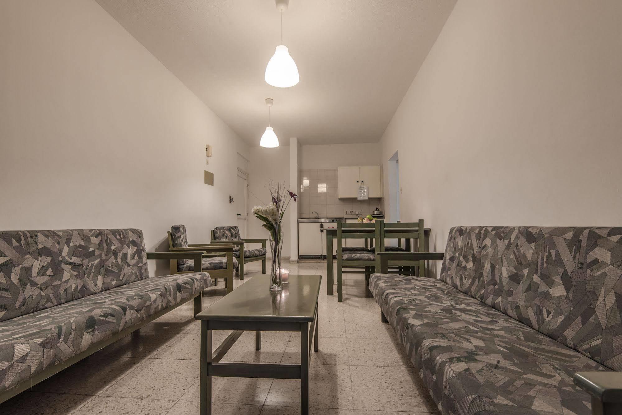 Cordelia Hotel Apartments Айя Напа Екстериор снимка