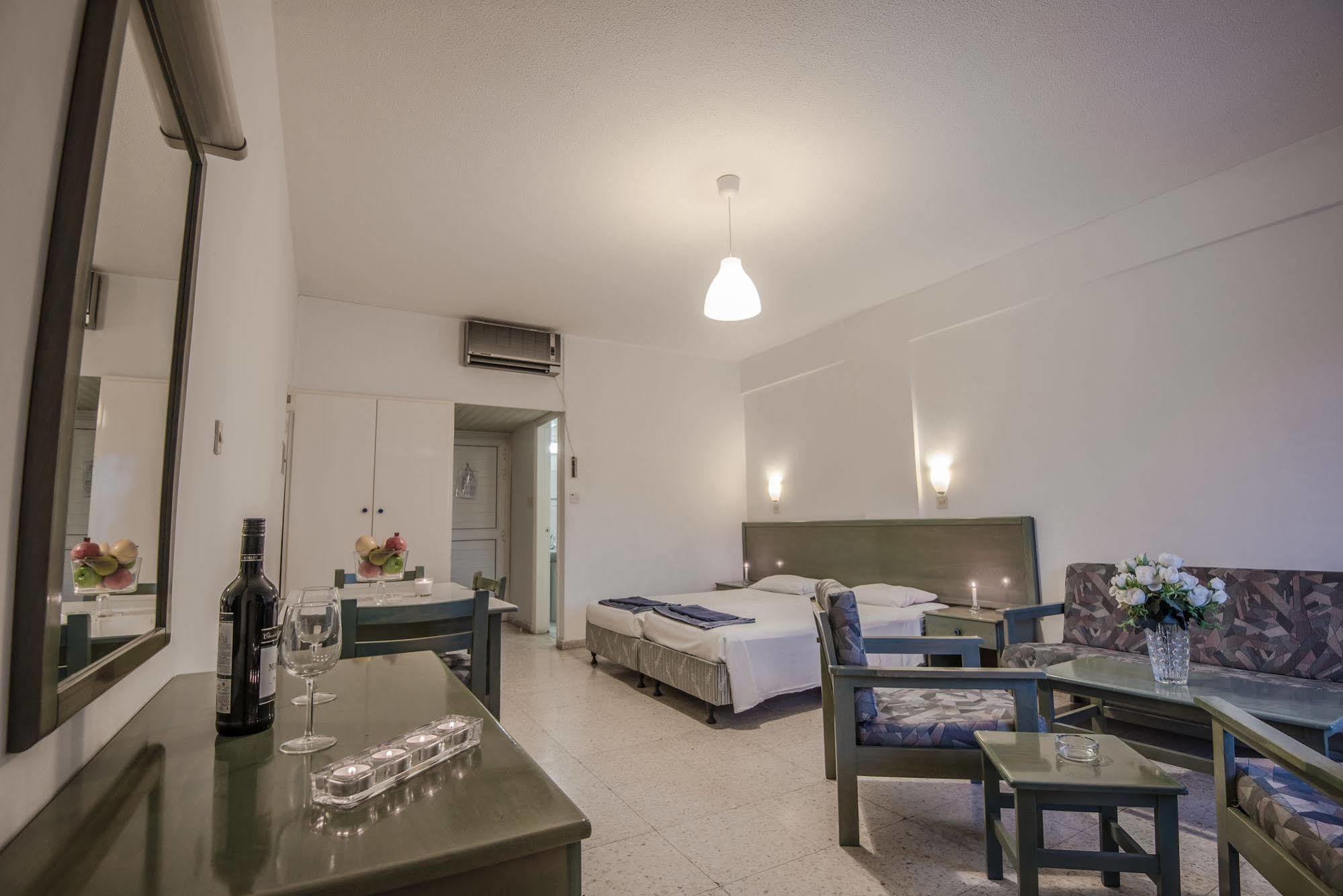 Cordelia Hotel Apartments Айя Напа Екстериор снимка