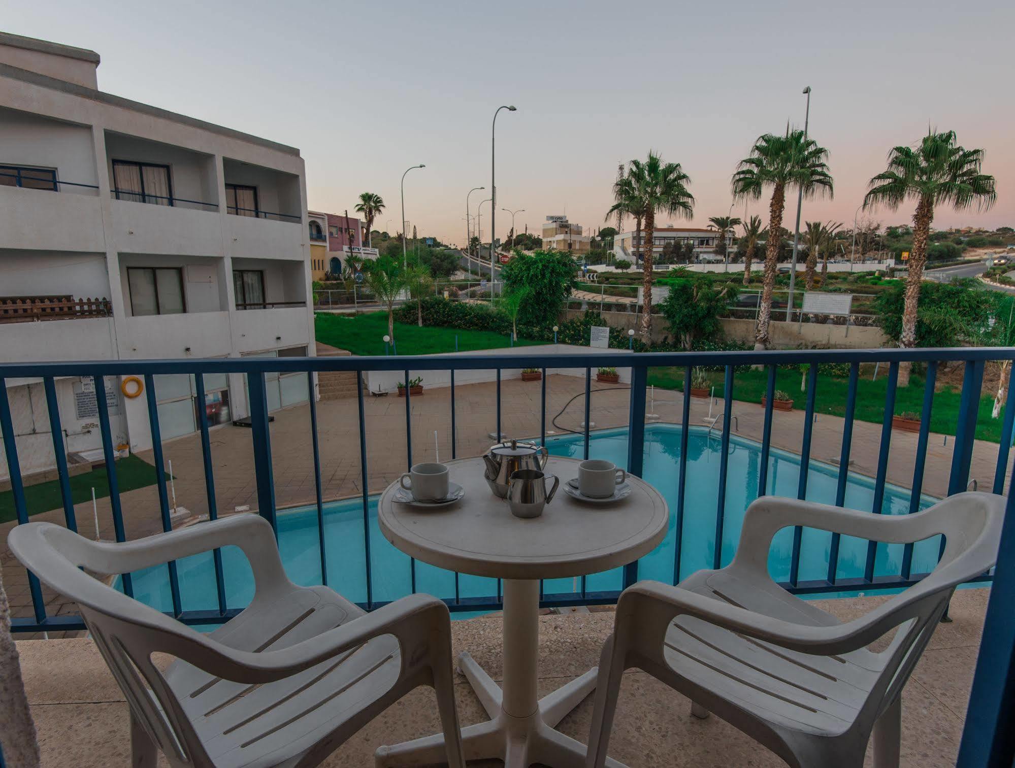 Cordelia Hotel Apartments Айя Напа Екстериор снимка