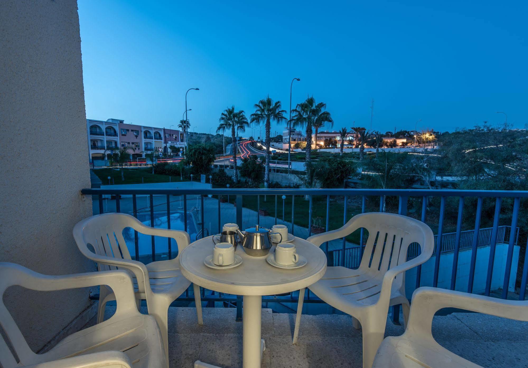 Cordelia Hotel Apartments Айя Напа Екстериор снимка