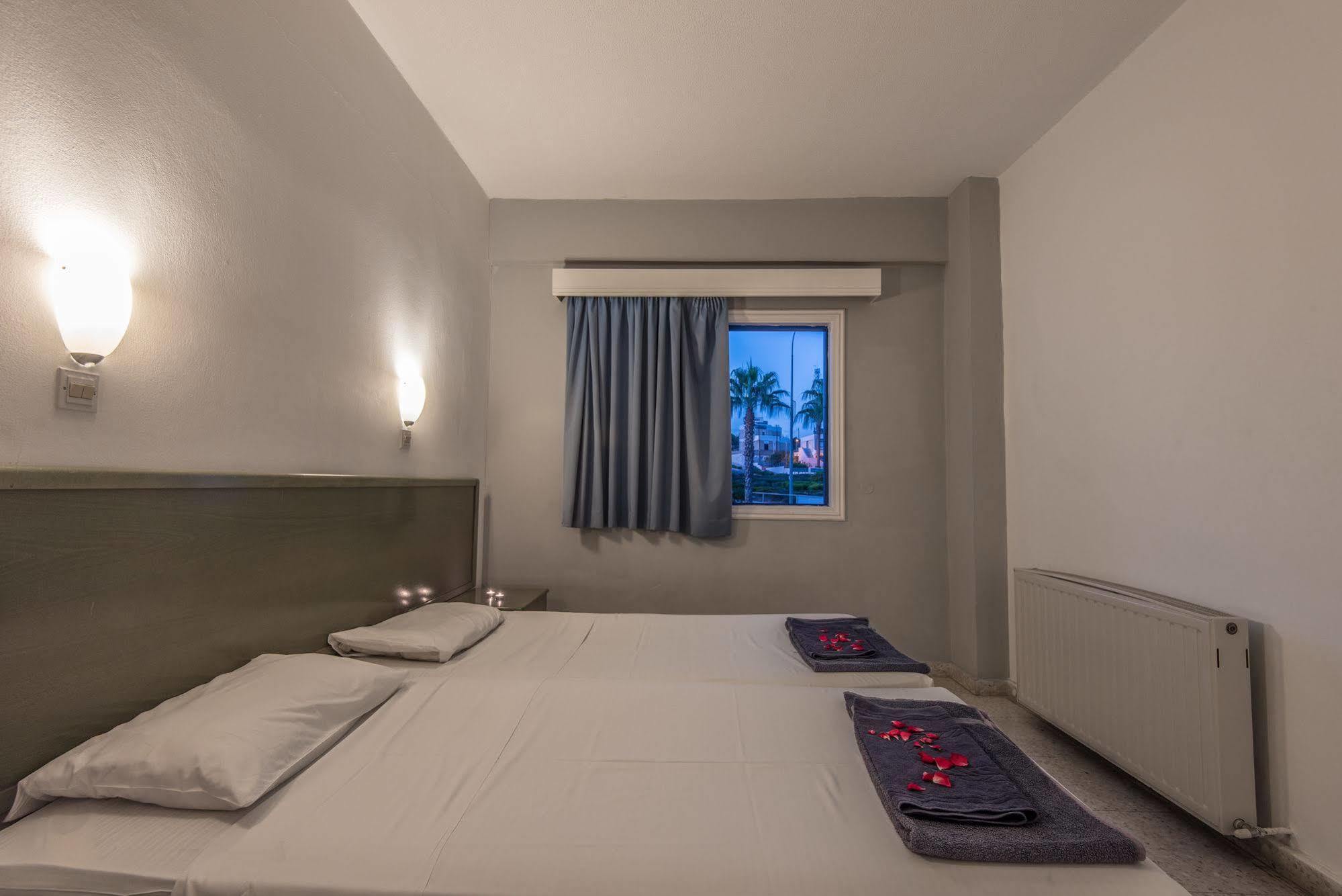 Cordelia Hotel Apartments Айя Напа Екстериор снимка